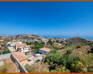 Vista exterior de Casa o xalet en venda en Rincón de la Victoria amb Aire condicionat, Terrassa i Piscina