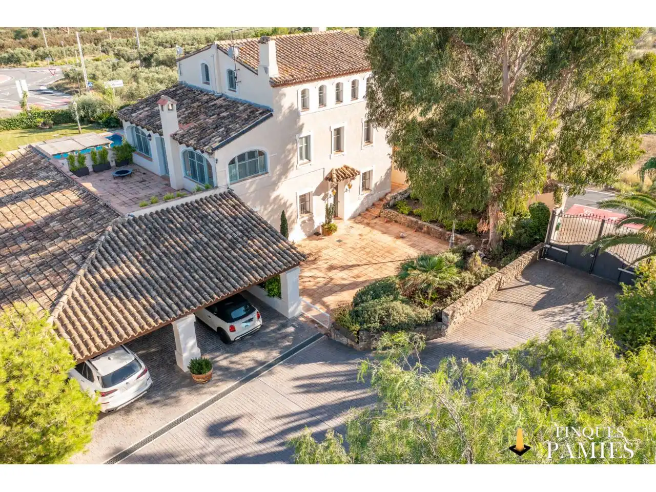 Vista exterior de Casa o chalet en venta en La Selva del Camp con Calefacción, Jardín privado y Terraza
