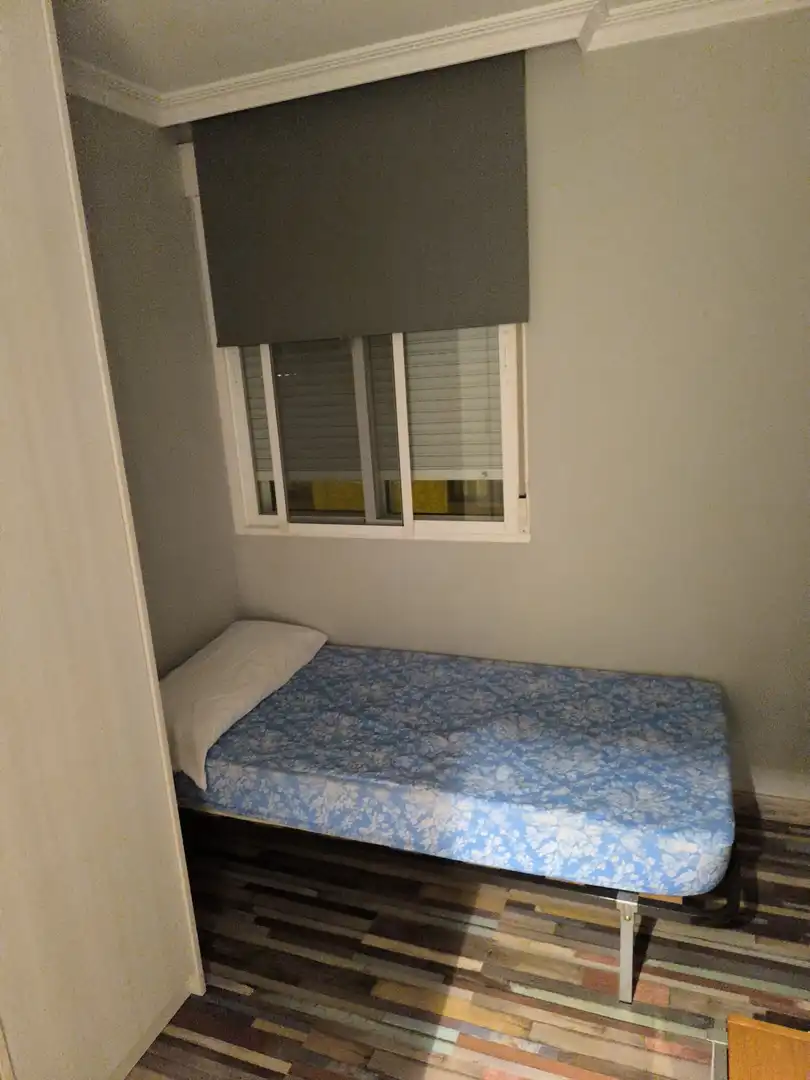 Schlafzimmer von Wohnung zur Miete in Vila-real mit Klimaanlage, Parkett und Terrasse
