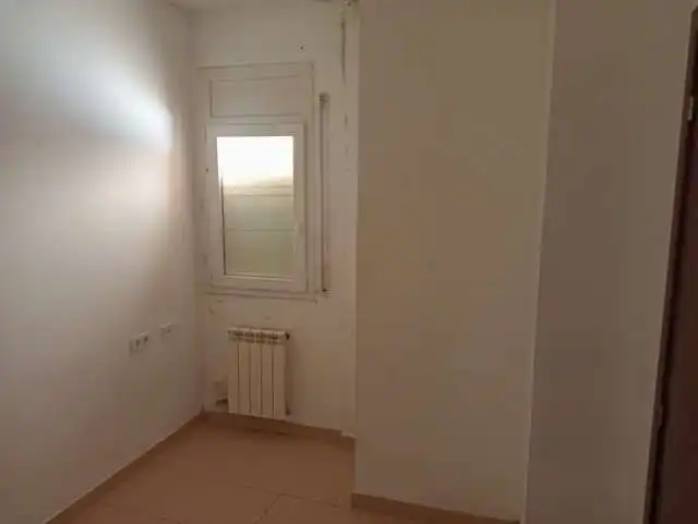 Habitación de Piso en venta en Figueres con Calefacción y Terraza