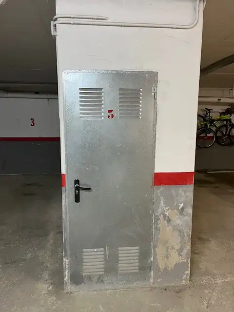Aparcament de Apartament en venda en Esterri d'Àneu amb Calefacció, Parquet i Traster