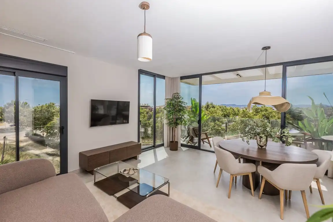 Apartament amb piscina de lloguer a avinguda dels Furs 27, imagen 4