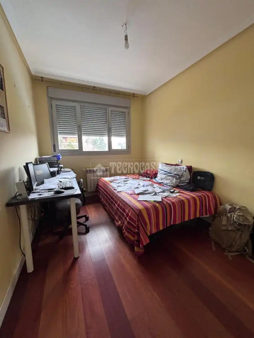Habitación de Piso en venta en Madrid con Trastero