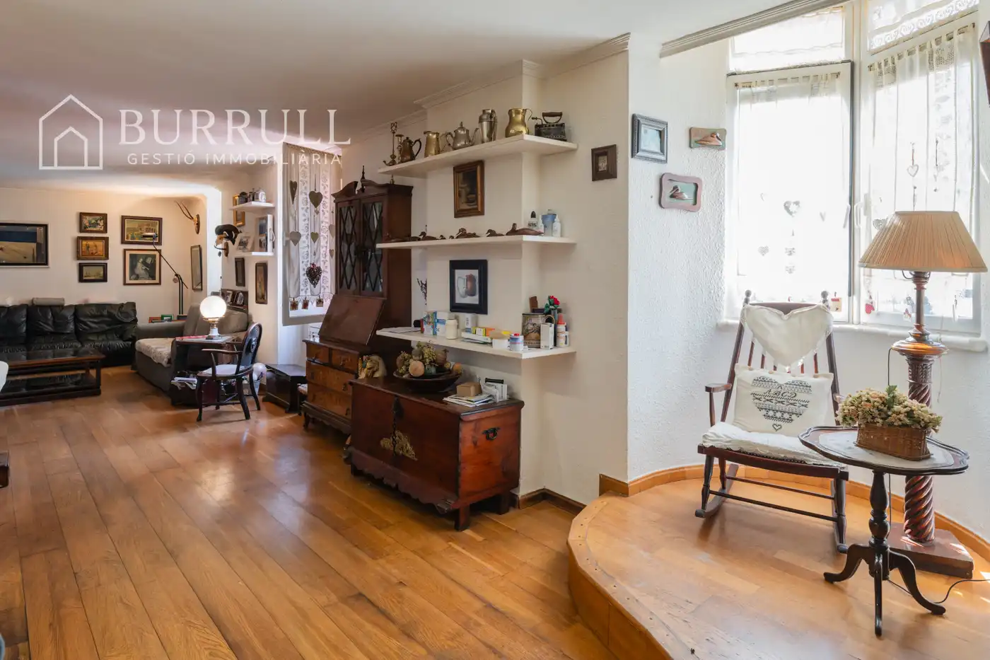 Duplex with pool for sale in Carretera Reial