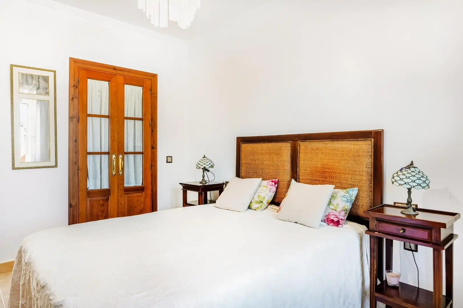 Dormitori de Casa o xalet en venda en Chiclana de la Frontera amb Aire condicionat, Jardí privat i Terrassa