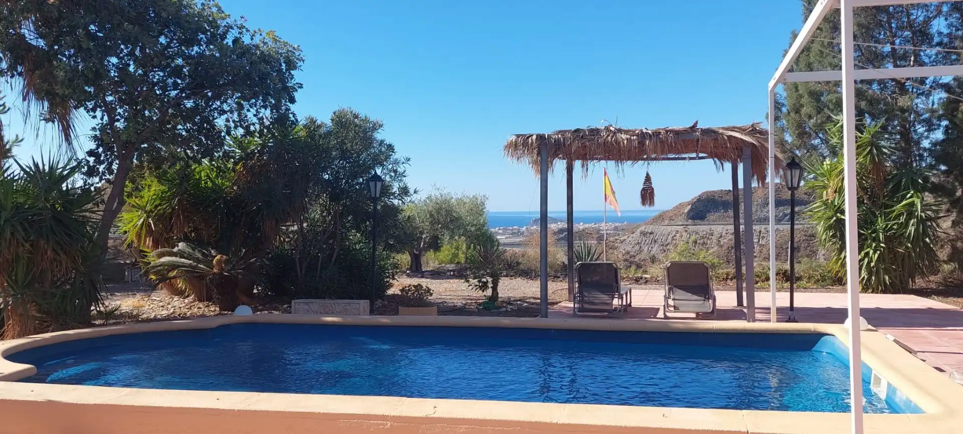 Maison rustique avec piscine à vendre à Los Collados-Los Geraneos