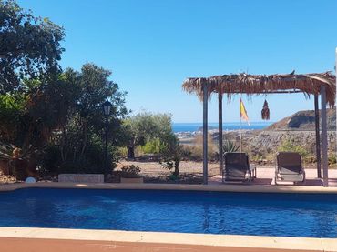 Casa rústica amb piscina en venda a Las Majadas-Las Molinetas-Labradorcico