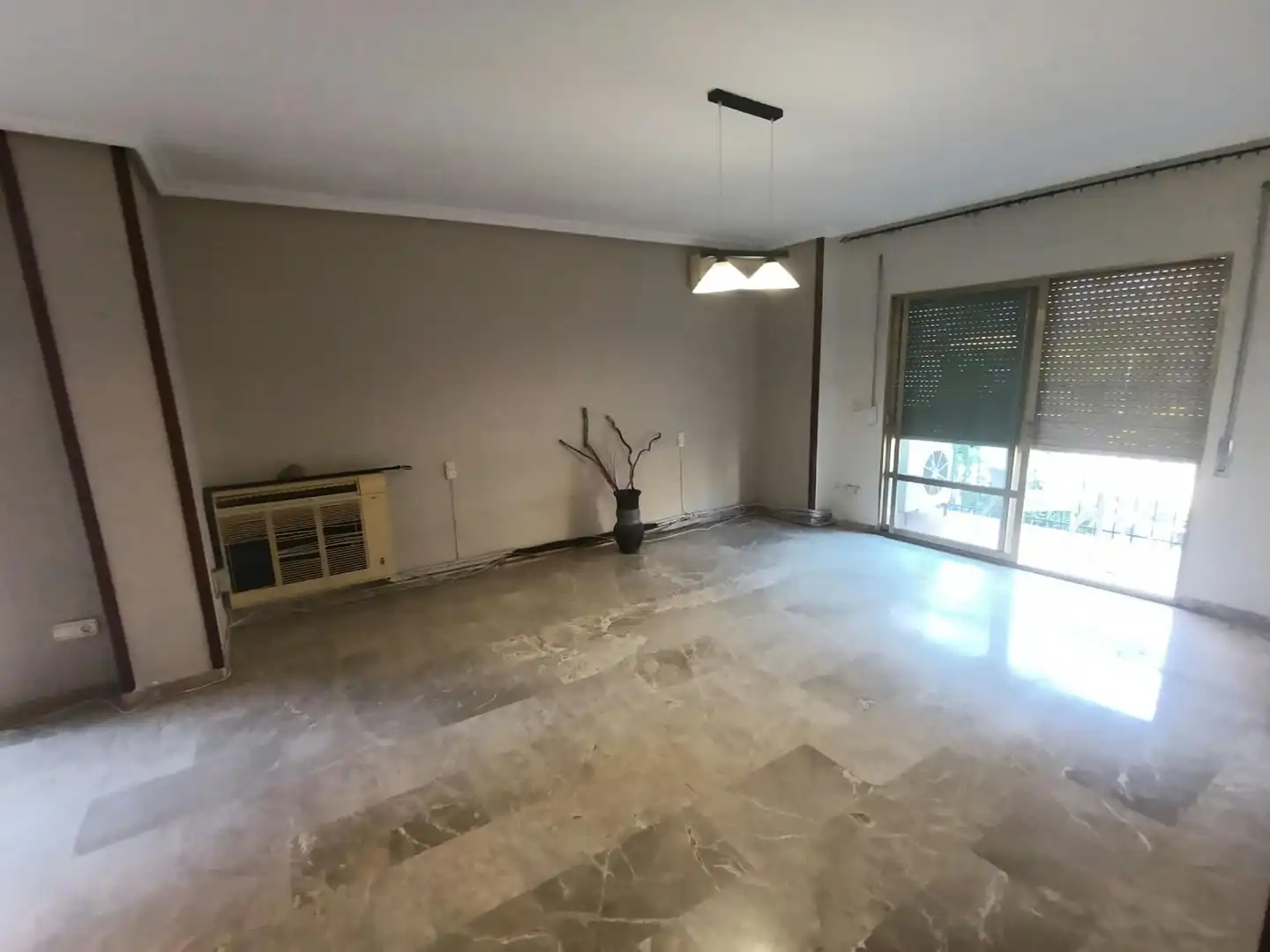 Piso en venta en Linares con Aire acondicionado y Calefacción