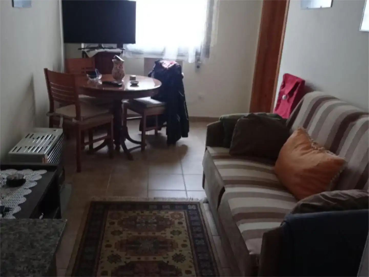 Sala de estar de Piso en venta en Puebla de Lillo con Trastero y Amueblado