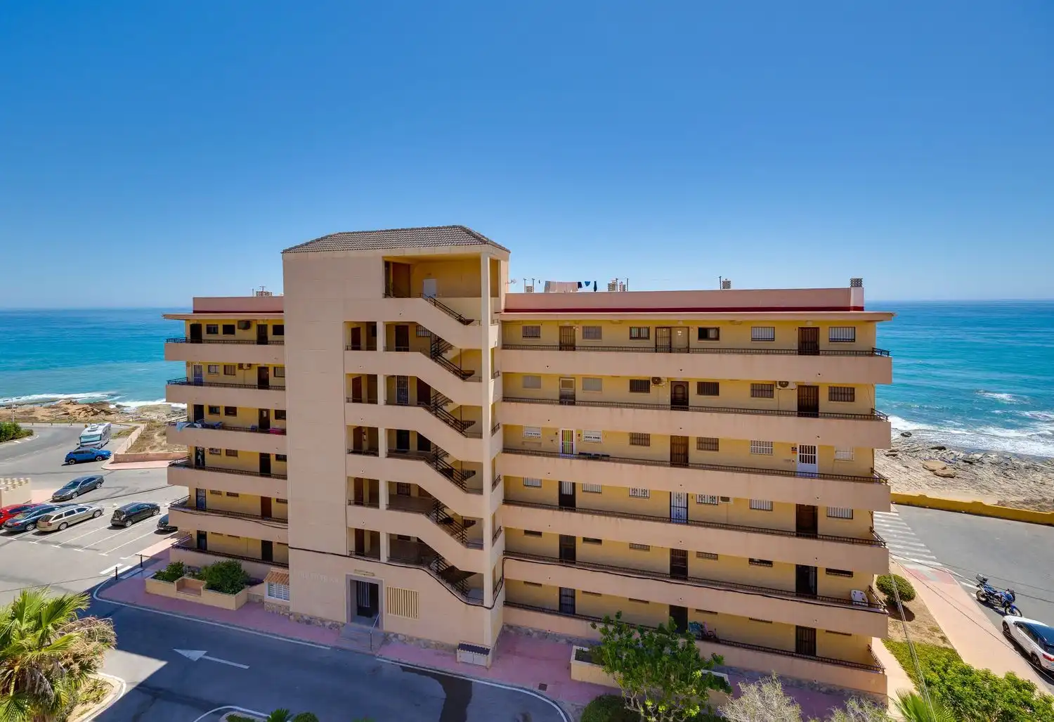 Vista exterior de Ático en venta en Torrevieja con Amueblado