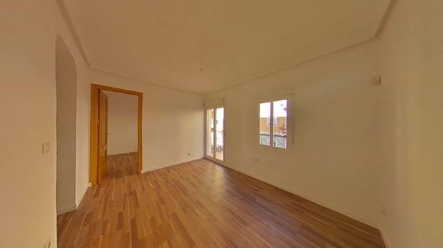 Piso en Venta en Calle GUACAMAYO en Vista Alegre