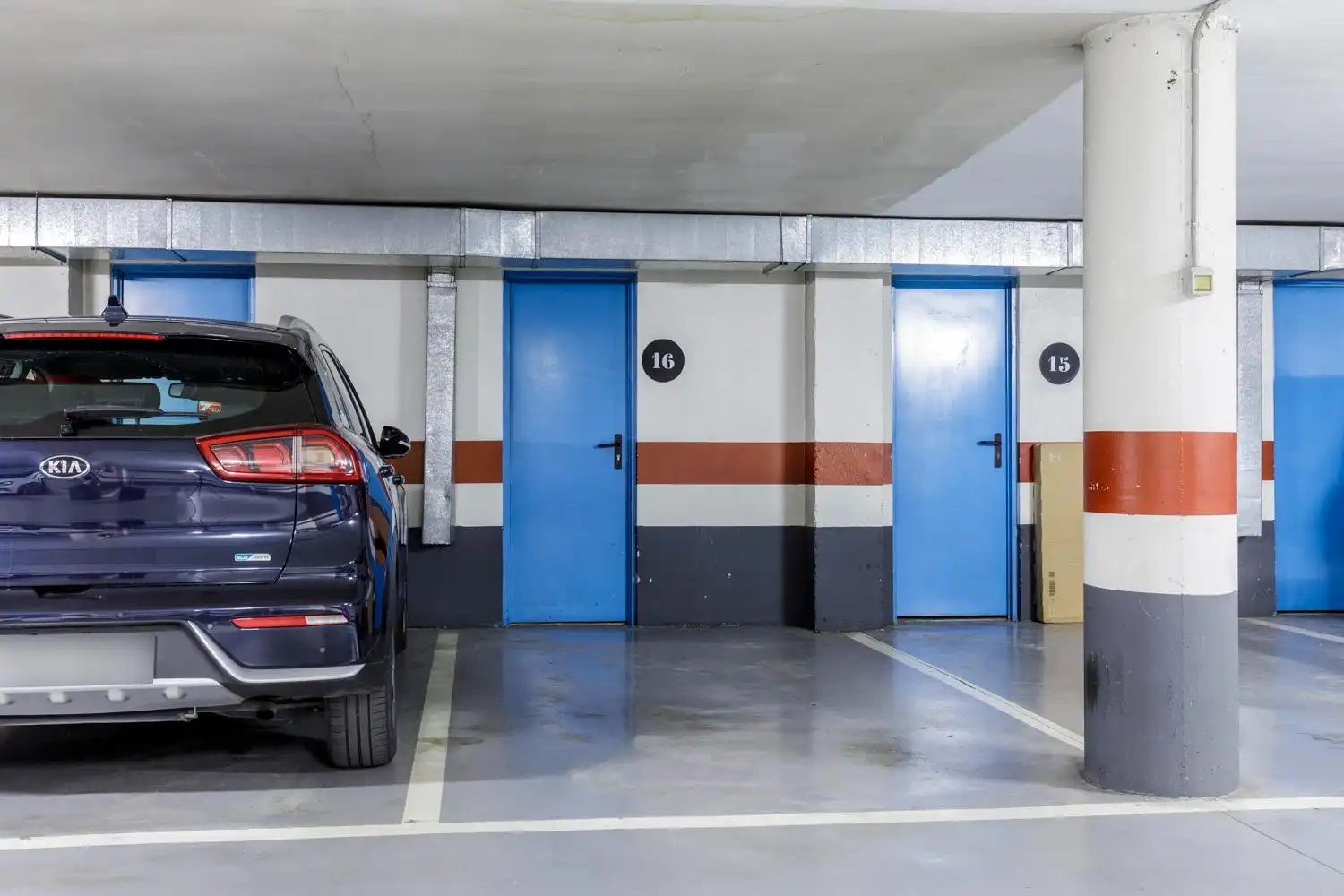 Parkplatz von Maisonette zum Verkauf in Universidad