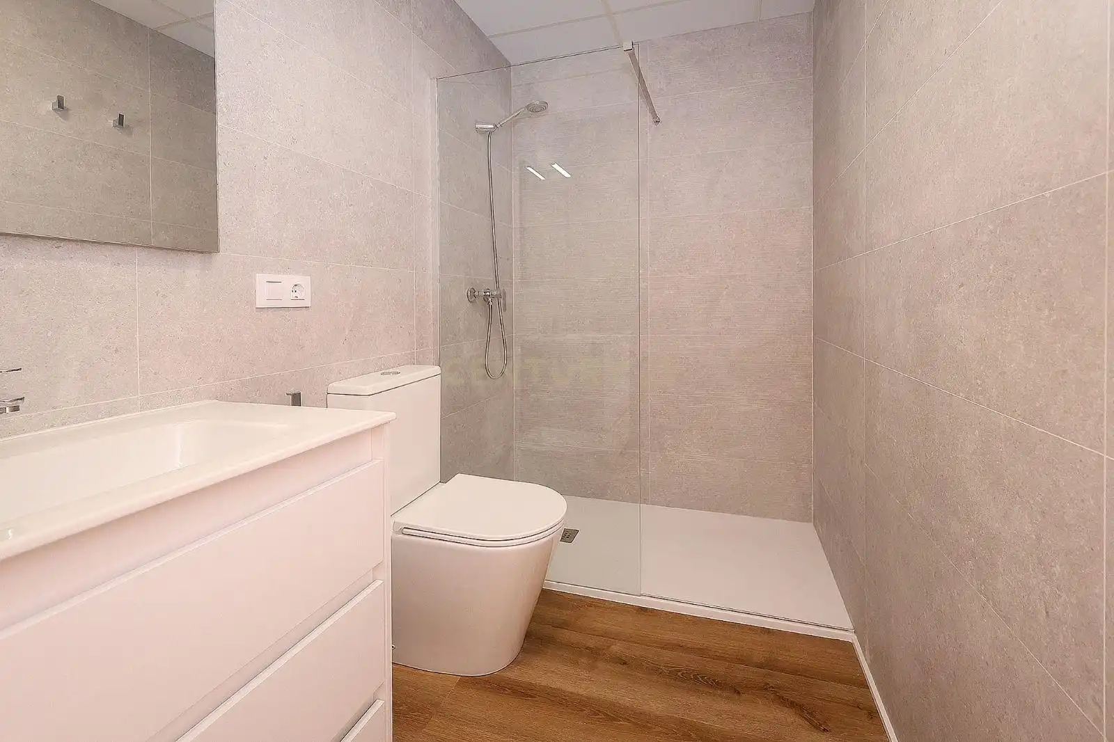 Badezimmer von Wohnungen zum Verkauf in Dénia mit Klimaanlage