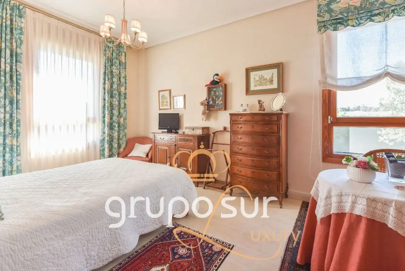 Casa o xalet en venda a Calle de la Fuente del Berrocal, 1, El Berrocal
