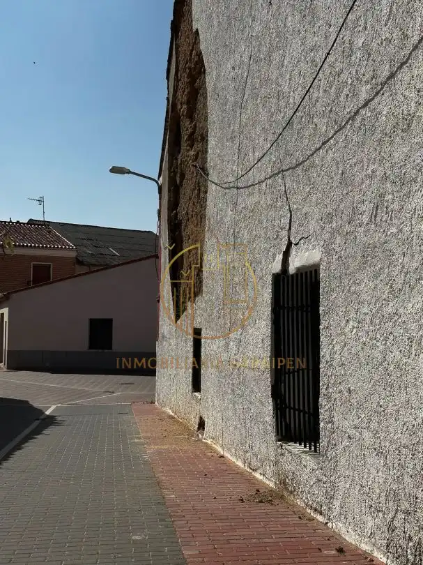 Exterior view of Houses for sale in Alaejos  with Private garden and Balcony