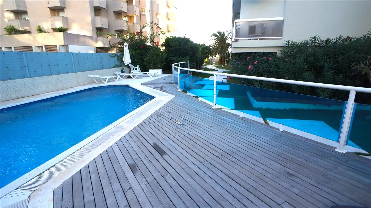 Piscina de Apartament en venda en Eivissa amb Calefacció, Jardí privat i Moblat