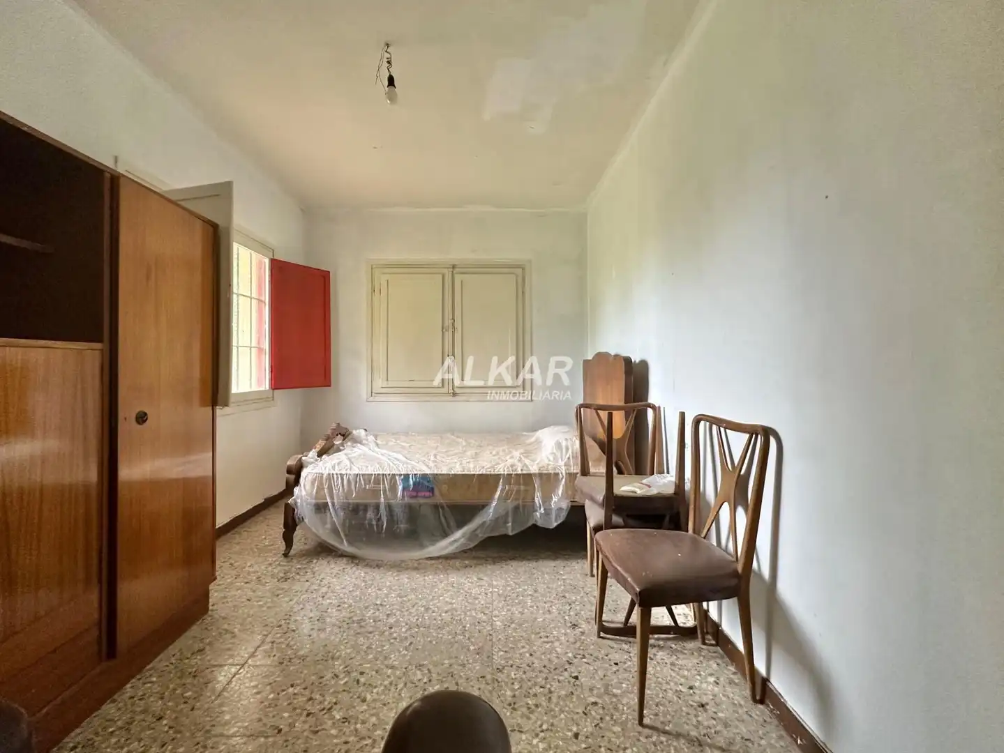 Schlafzimmer von Country house zum Verkauf in Fontellas mit Privatgarten, Terrasse und Schwimmbad