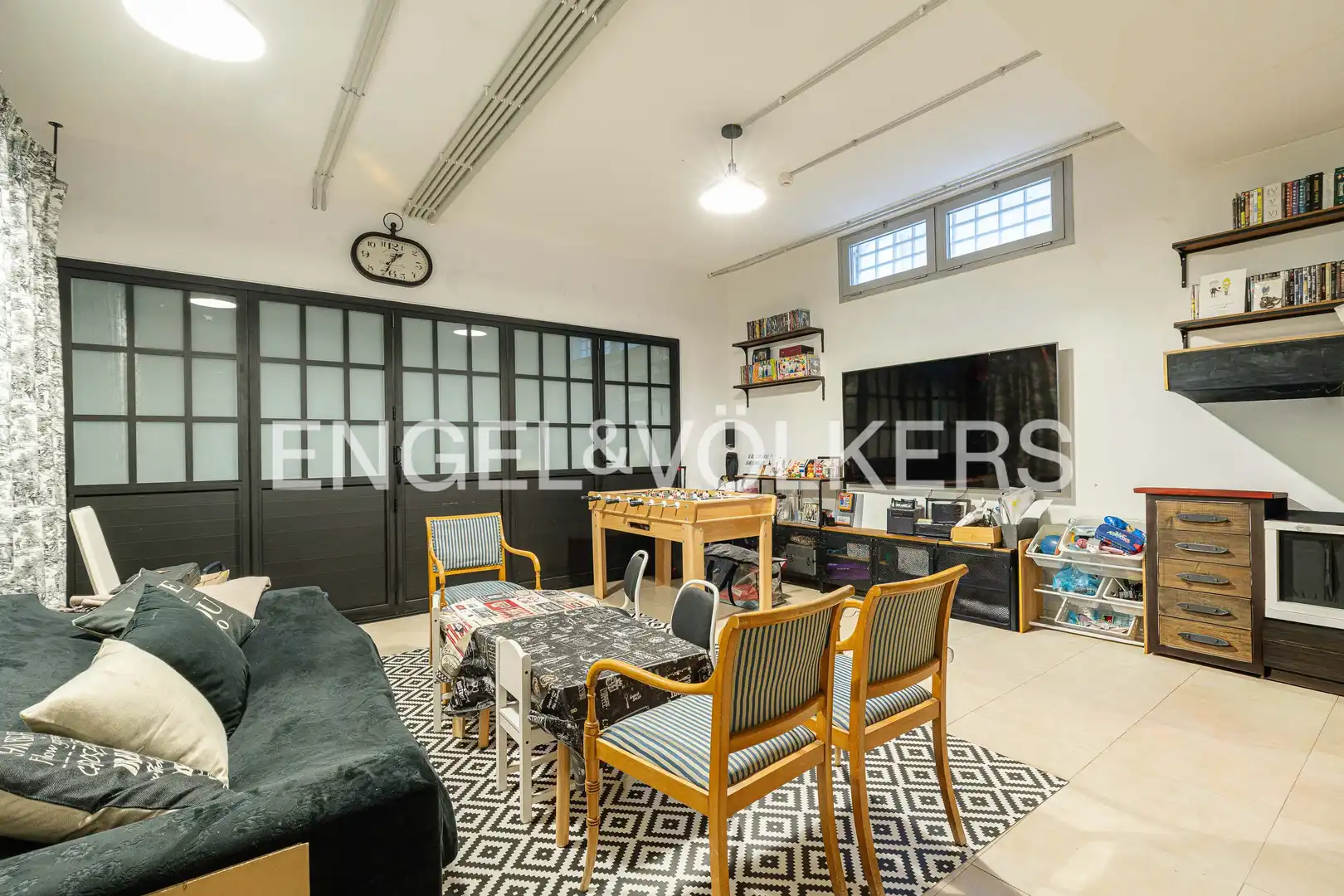 Casa adosada en venta en Pozuelo de Alarcón con Aire acondicionado, Calefacción y Jardín privado