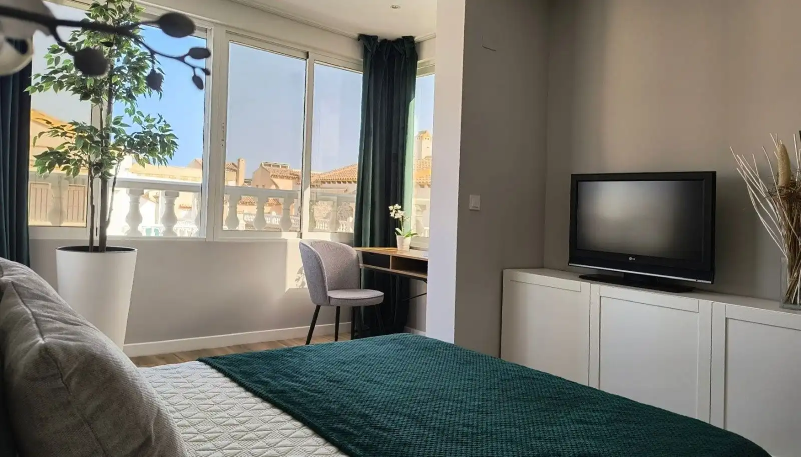 Casa adosada en venta en Calle Trepadora, 16, Los Balcones y los Altos