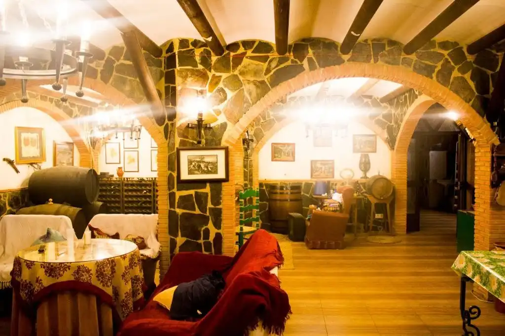 Finca rústica en venta en Moriles con Aire acondicionado, Terraza y Trastero