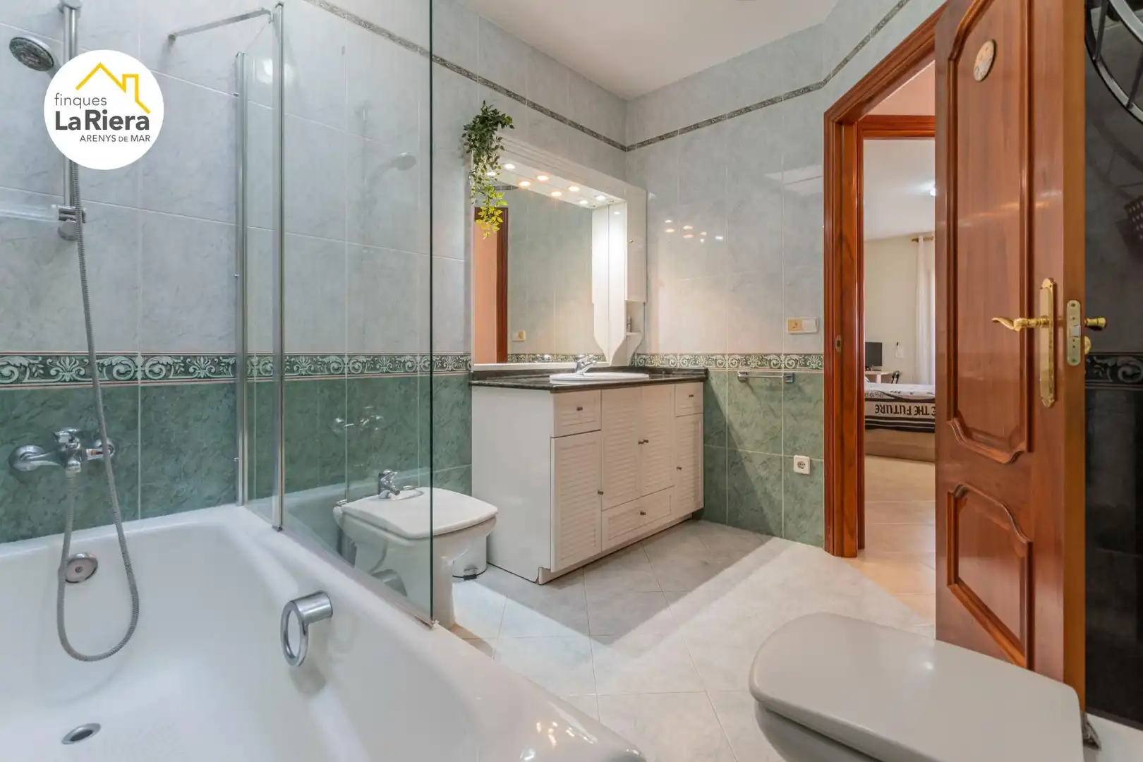 Bathroom of Houses for sale in Arenys de Munt  with Heating, Private garden and Terrace