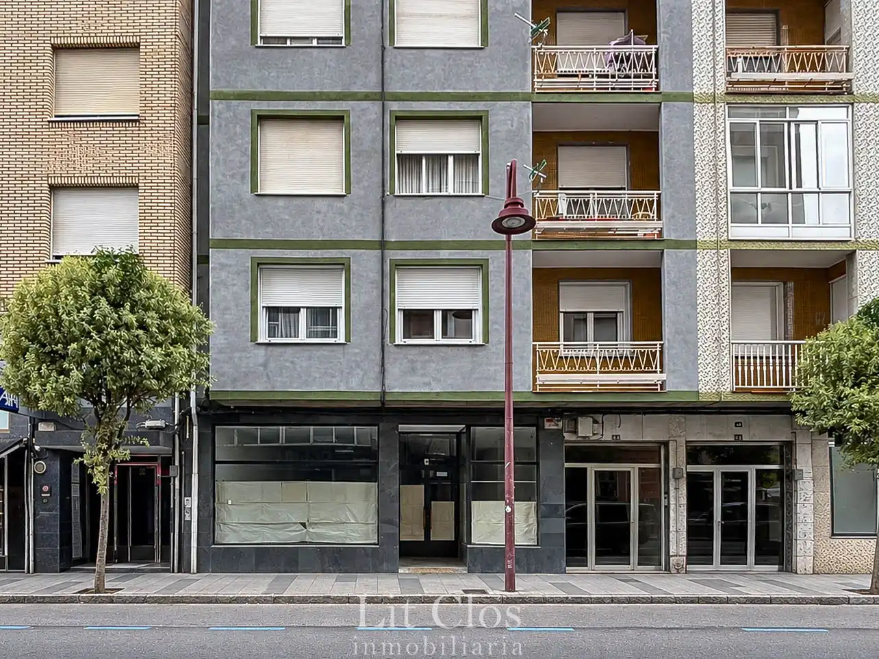 Gewerbefläche zum Verkauf in Avenida Conde de Fenosa 44, imagen 2