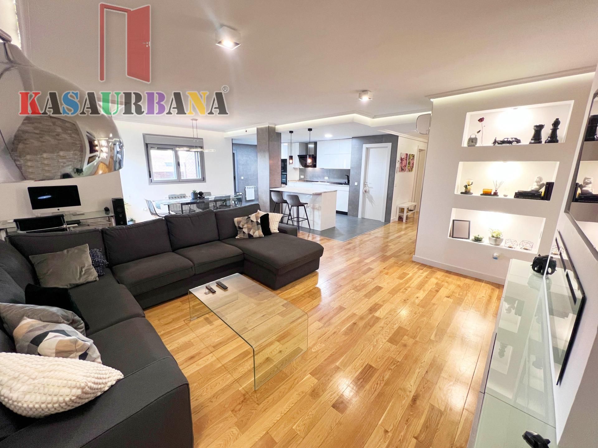 Exterior view of Attic for sale in Seseña  with Air Conditioner, Heating and Storage room