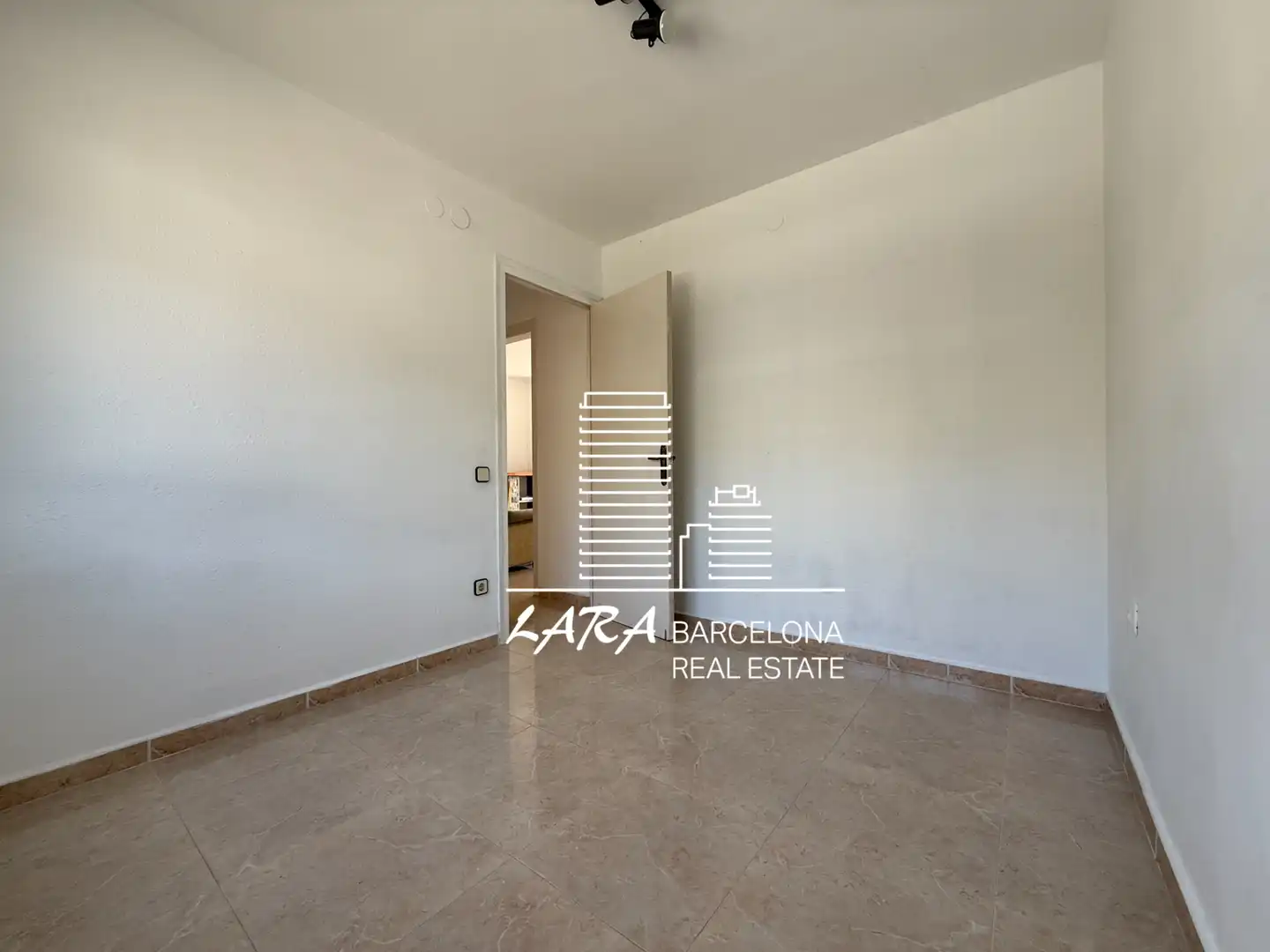 Dormitori de Apartament en venda en Castelldefels amb Traster, Forn i Rentadora