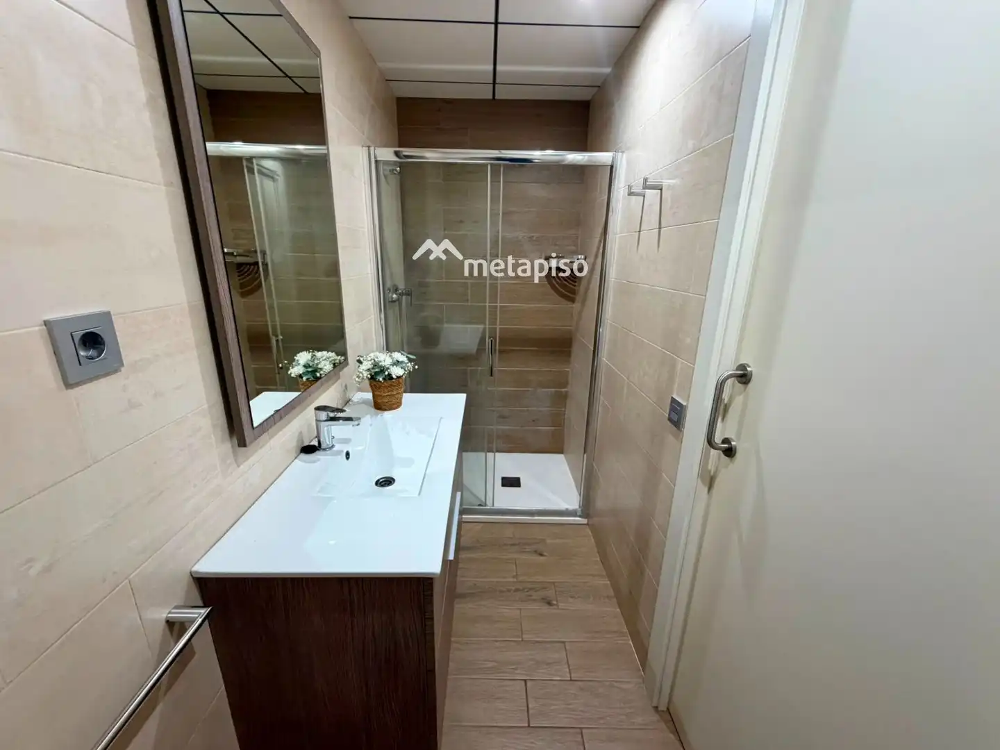Bathroom of Flat for sale in El Vendrell  with Air Conditioner, Heating and Terrace