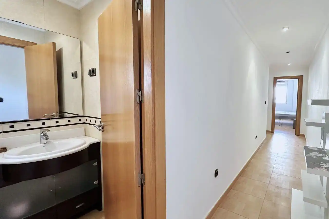 Attic for sale in Torrevieja  with Air Conditioner, Heating and Furnished