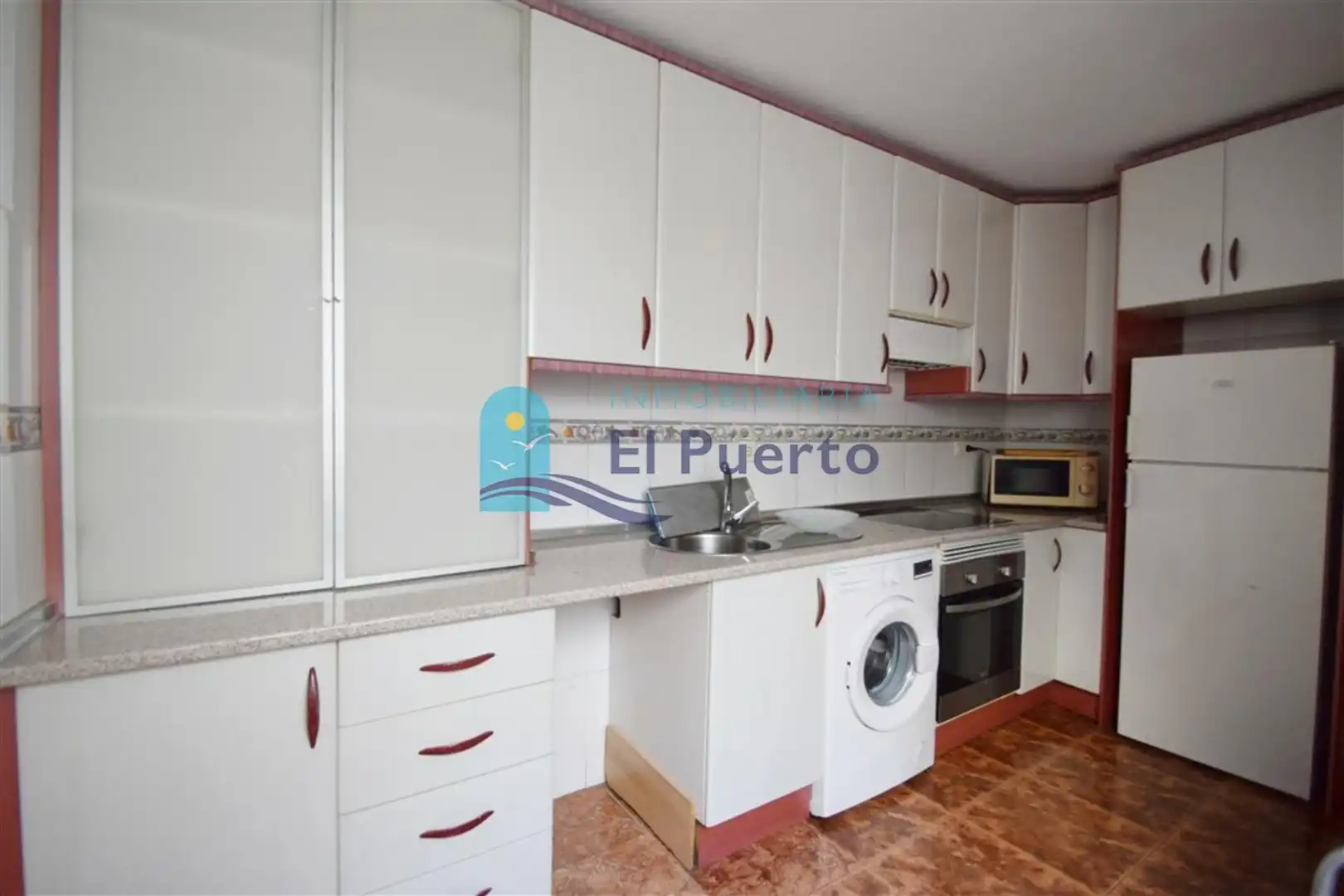 Kitchen of Flat for sale in Puerto de Mazarrón