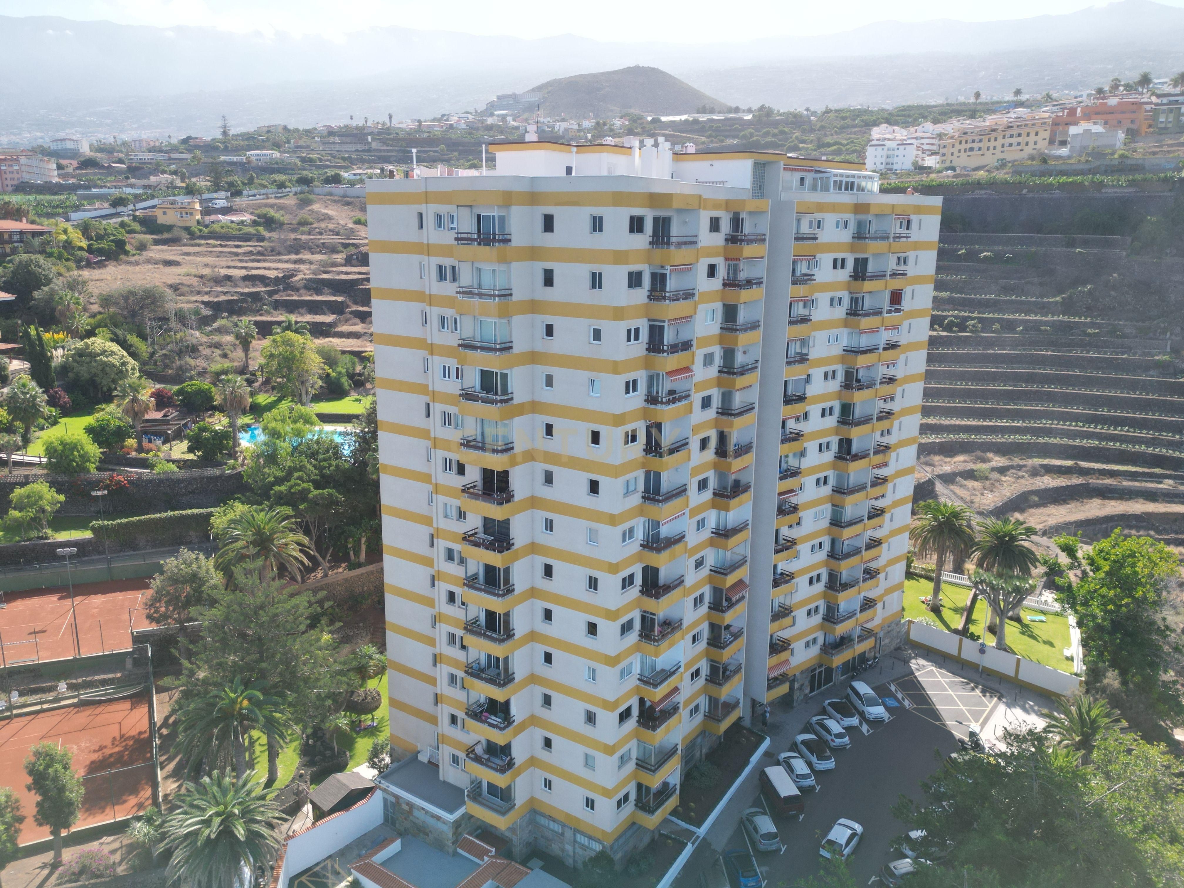 Exterior view of Flat for sale in Puerto de la Cruz  with Balcony, Sauna and Community pool