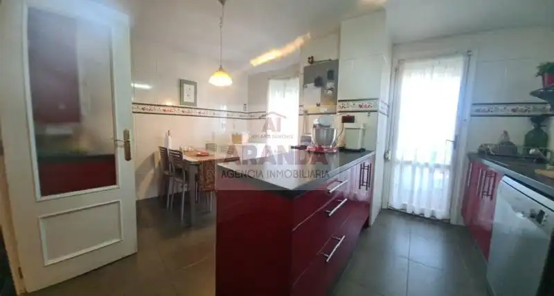 Cocina de Ático en venta en Zaragoza con Calefacción y Terraza