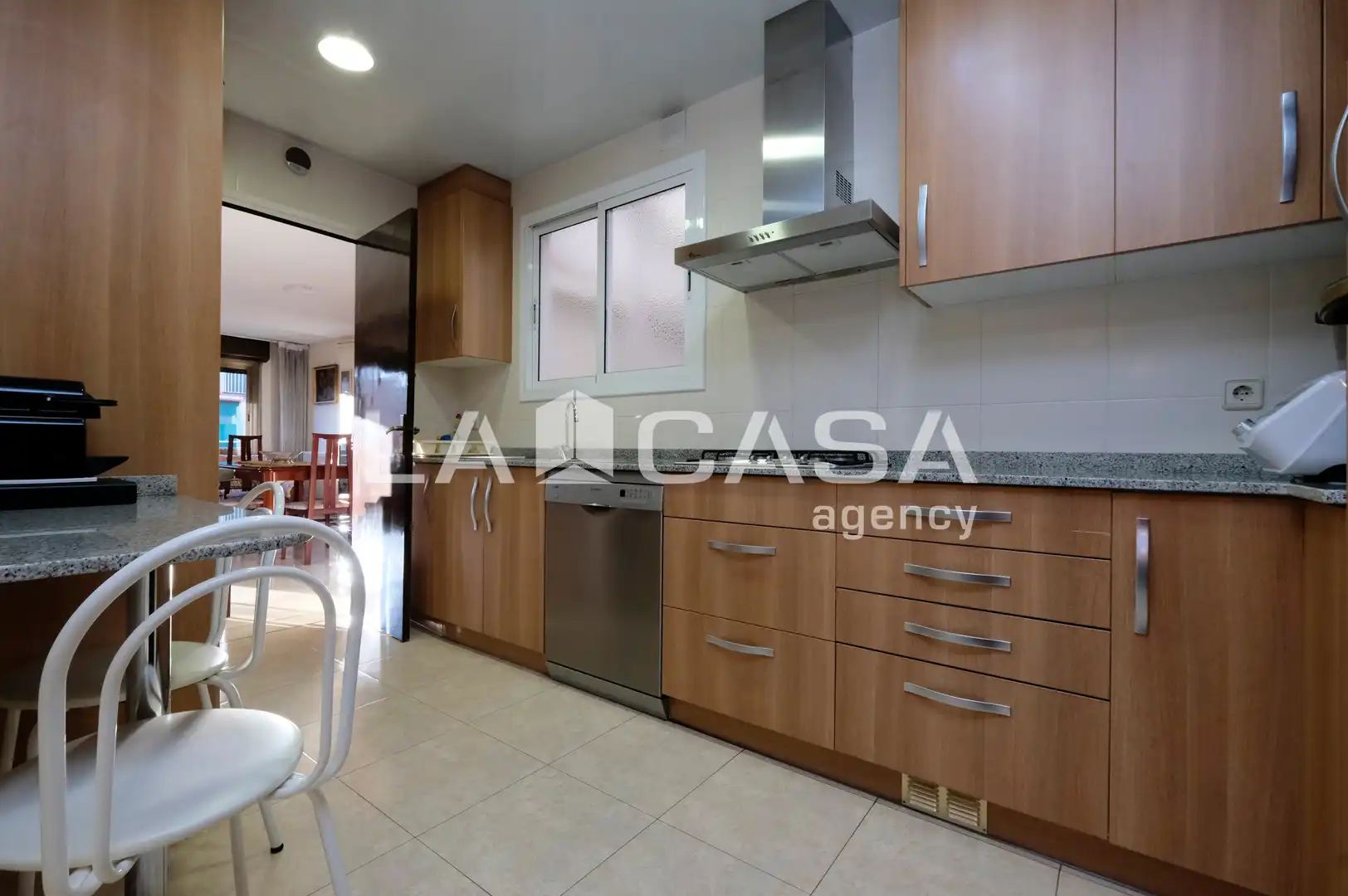 Cocina de Piso en venta en Barcelona con Calefacción y Balcón
