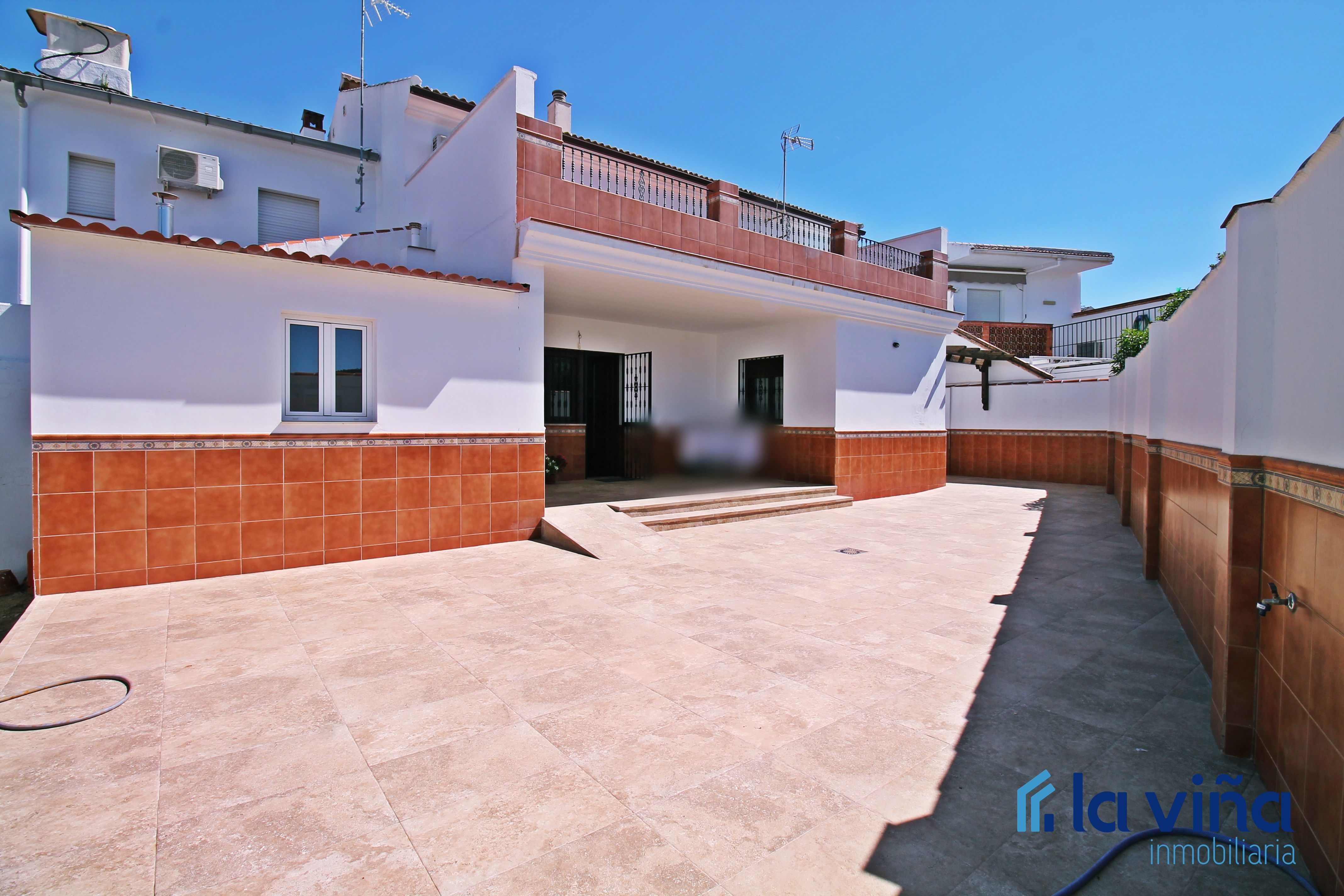 Vista exterior de Casa o chalet en venta en Mollina con Aire acondicionado, Calefacción y Terraza