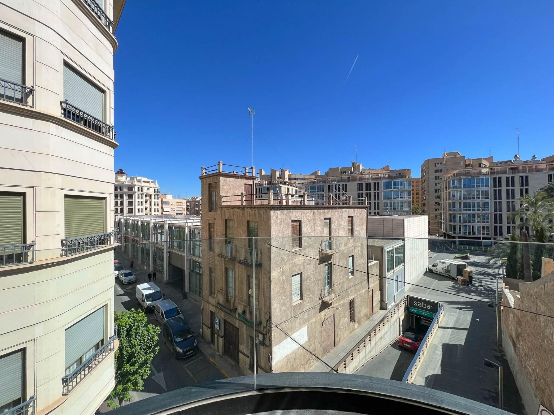 Exterior view of Flat to rent in Elche / Elx  with Air Conditioner, Parquet flooring and Terrace
