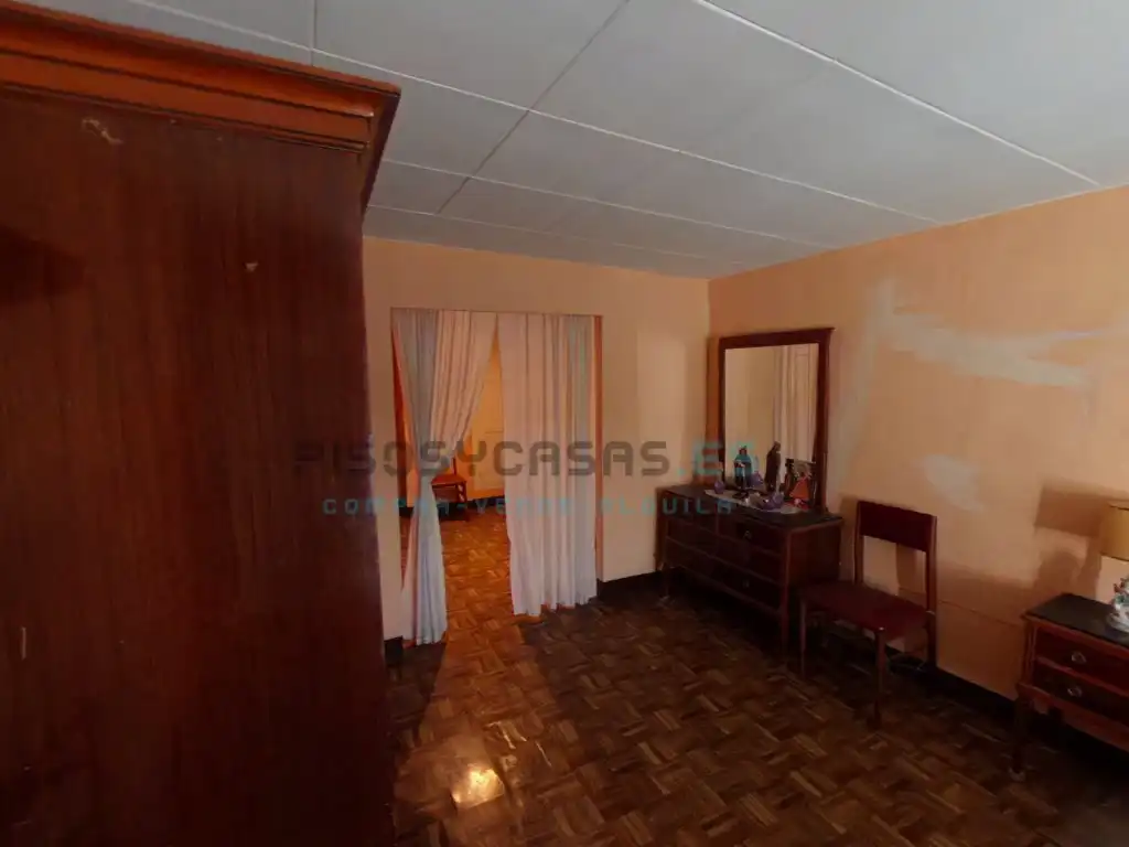 Habitación de Casa o chalet en venta en Aguilón