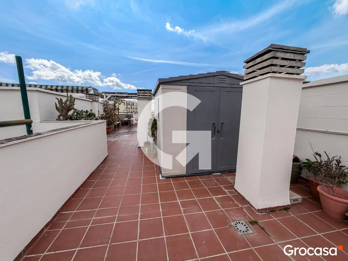 Terrasse von Dachboden zum Verkauf in Rincón de la Victoria mit Privatgarten, Terrasse und Ofen