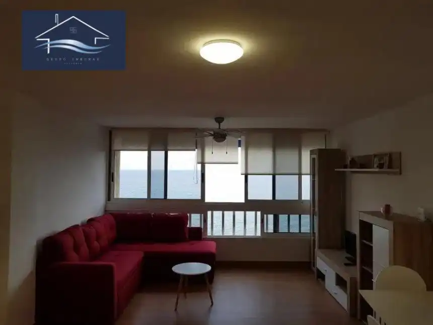 Piso con ascensor en venta en Avenida de Villajoyosa, imagen 2