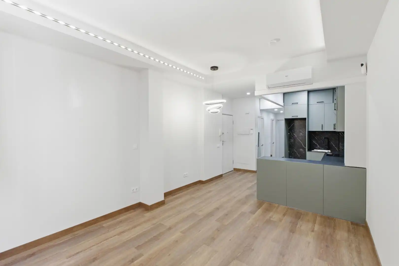 Kitchen of Ground floor for sale in Blanes  with Air Conditioner, Heating and Parquet flooring