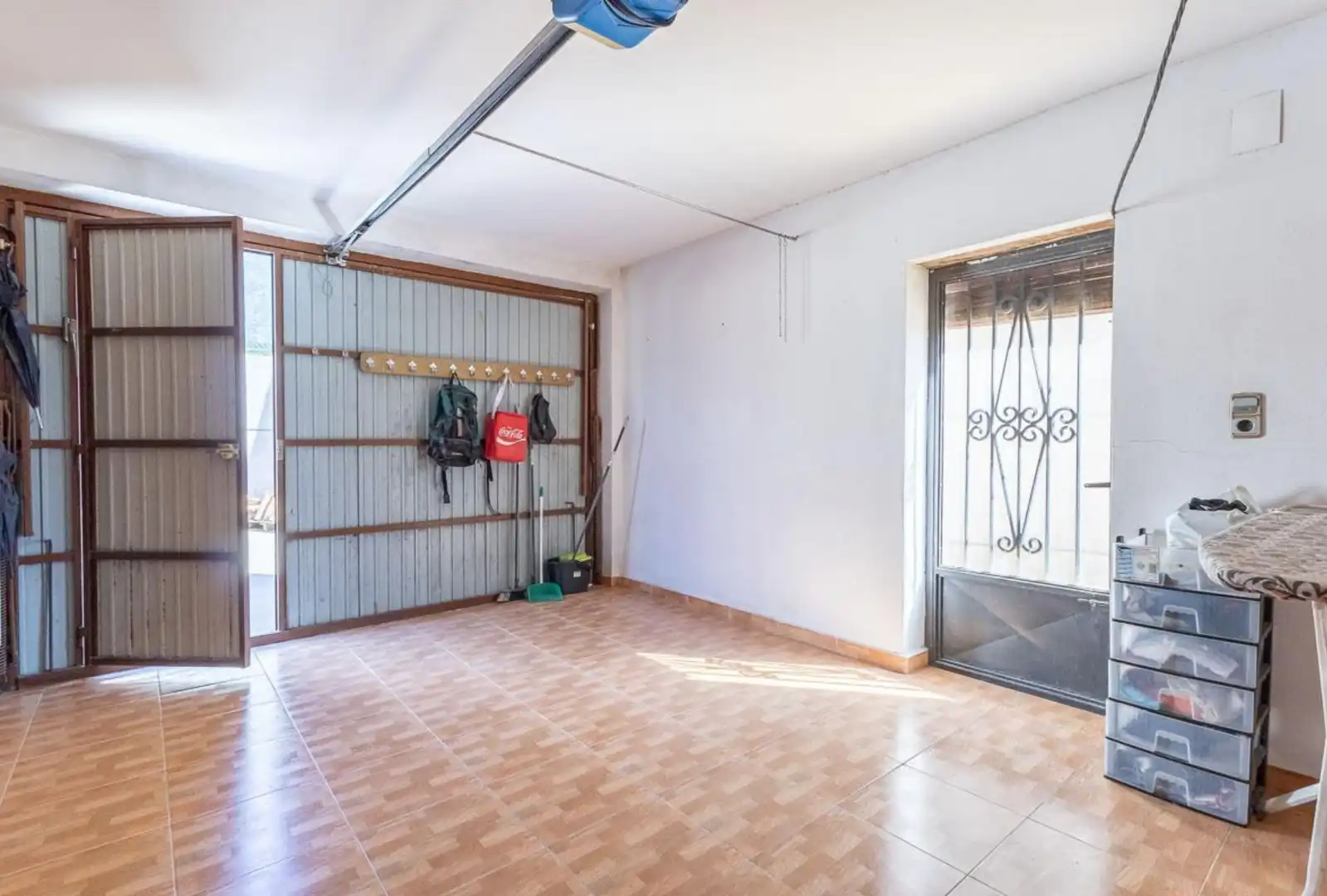 Nau industrial en venda en Alcalá la Real amb Alarma