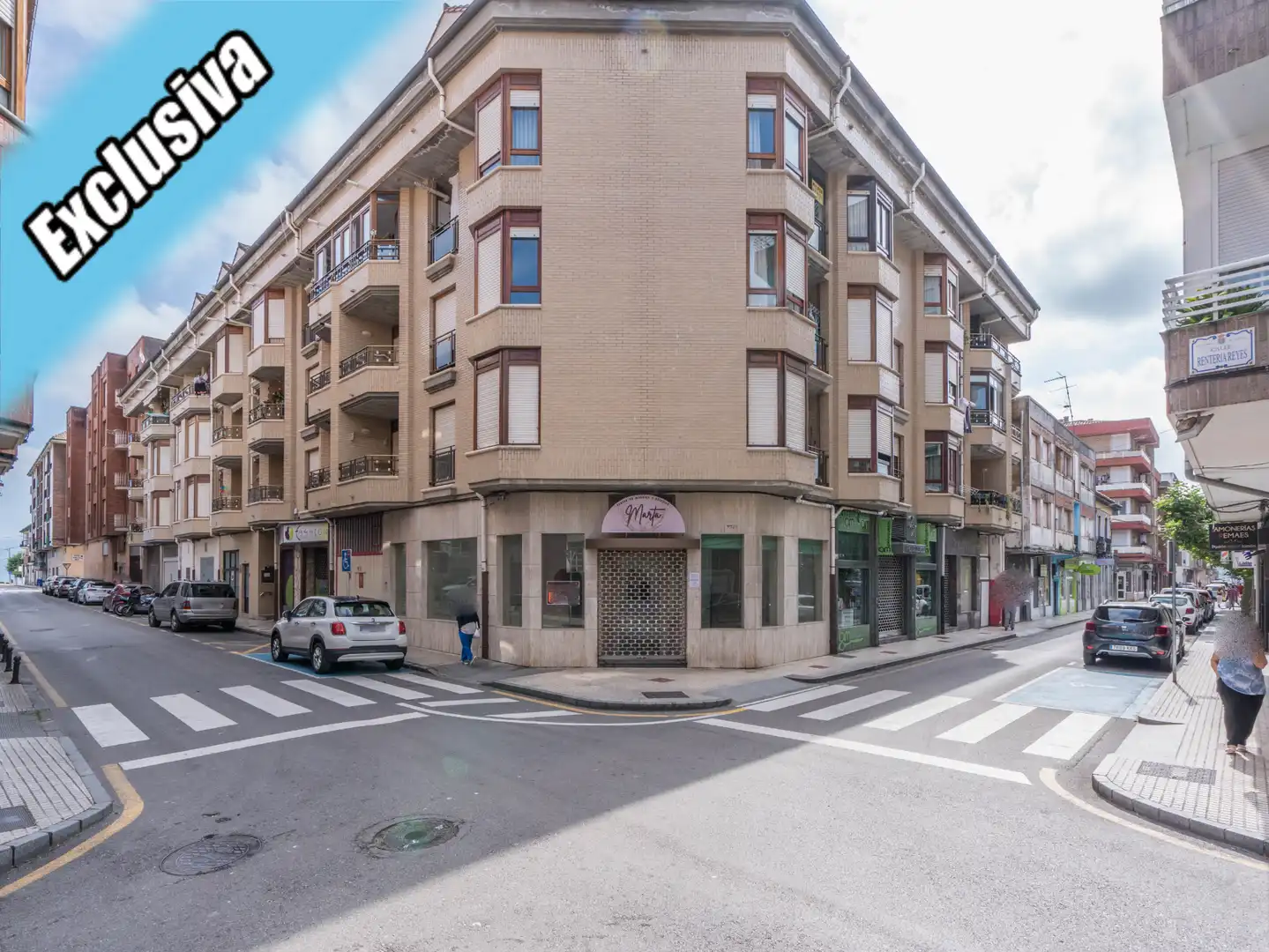 Vista exterior de Dúplex en venta en Santoña con Calefacción, Parquet y Terraza