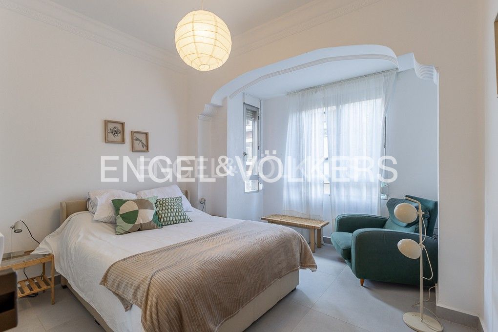 Bedroom of Apartment to rent in  Valencia Capital  with Air Conditioner, Heating and Storage room
