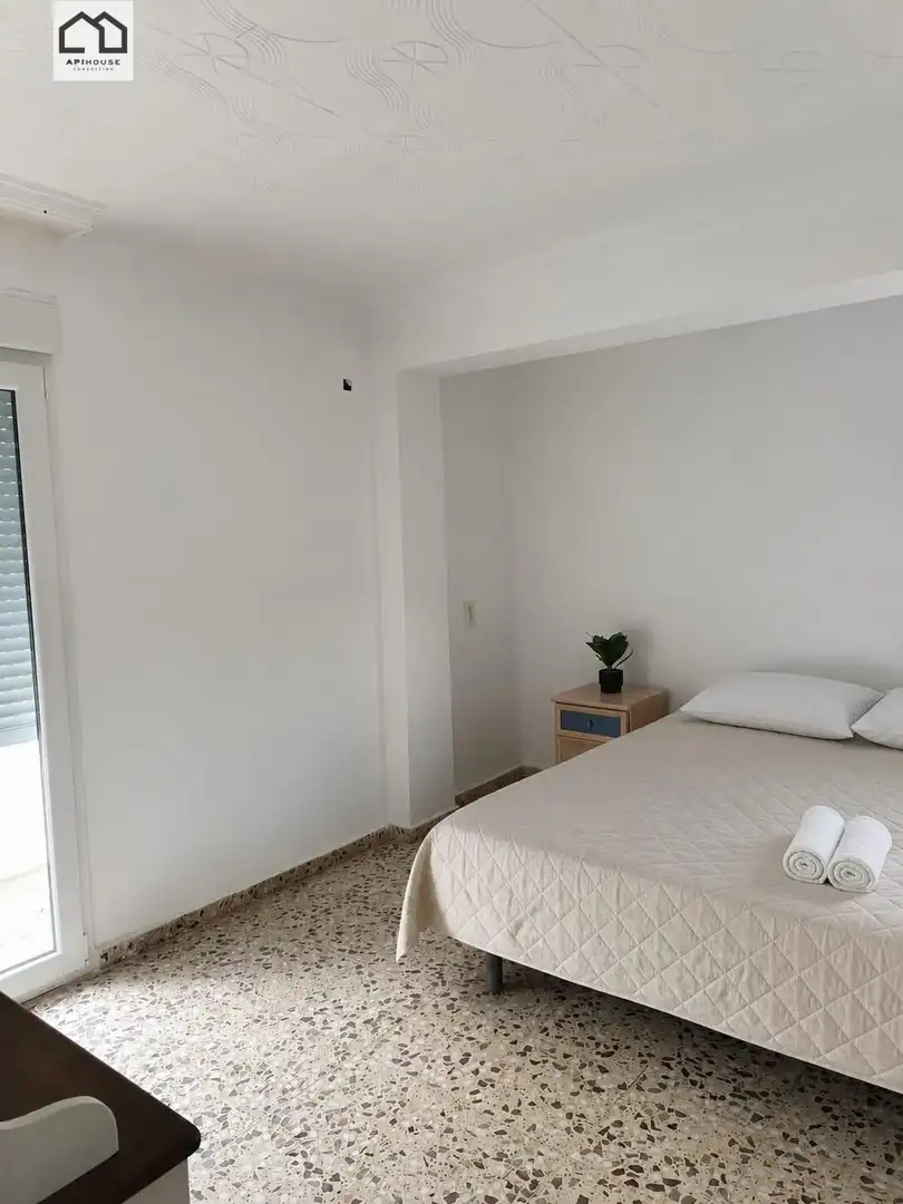 Schlafzimmer von Wohnung zum Verkauf in Salinas mit Möbliert