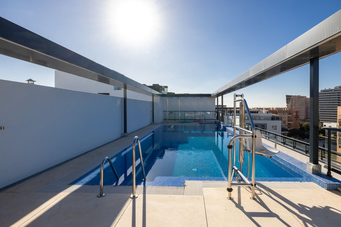 Piscina de Àtic en venda en Málaga Capital amb Aire condicionat, Calefacció i Terrassa
