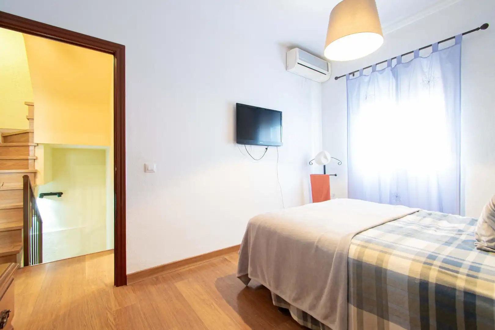Bedroom of Detached homes for sale in Almensilla  with Private garden, Storage room and Swimming Pool