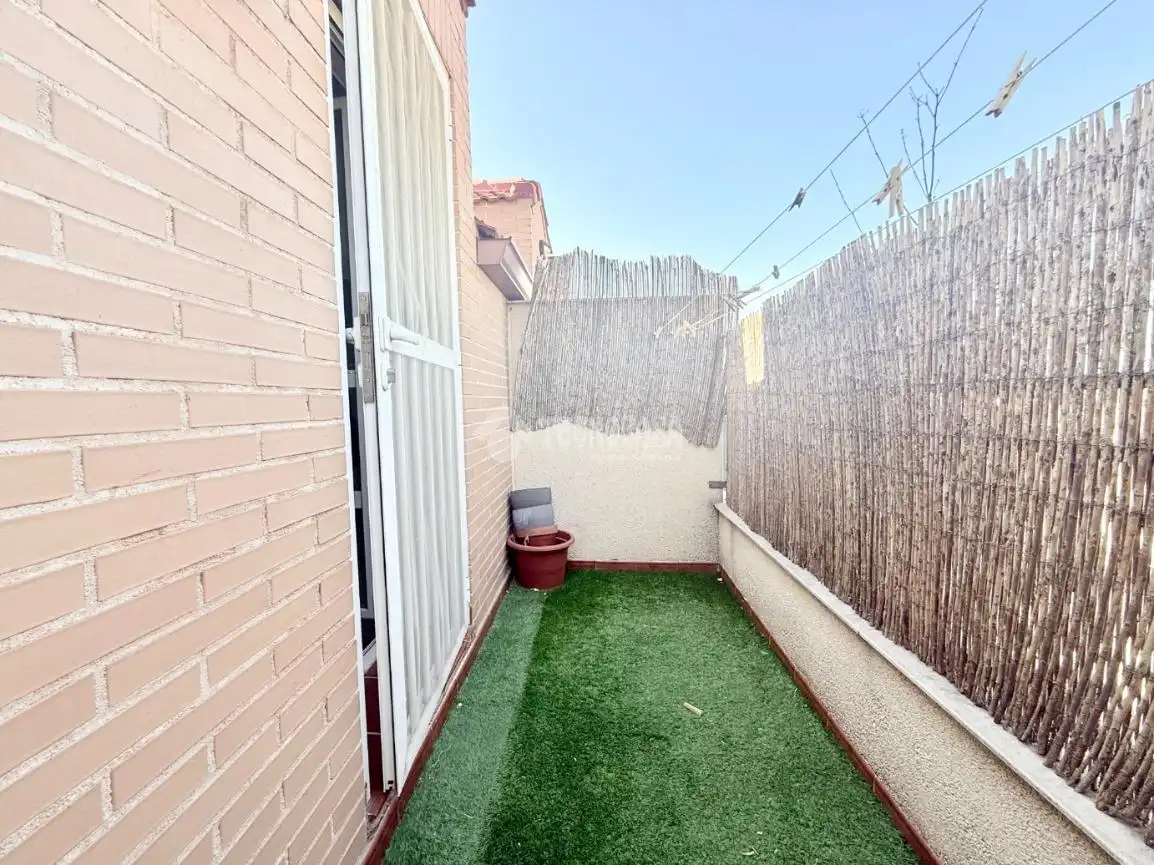 Balcony of Flat for sale in Alovera  with Air Conditioner, Furnished and Balcony
