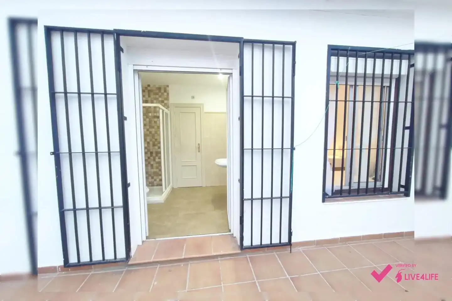 Ground floor for share in Granada  with Heating, Terrace and Storage room