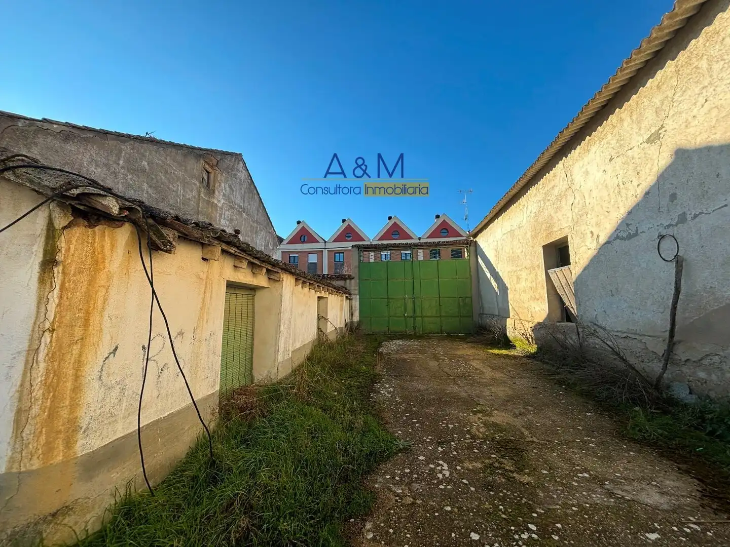 Exterior view of Houses for sale in Zaratán