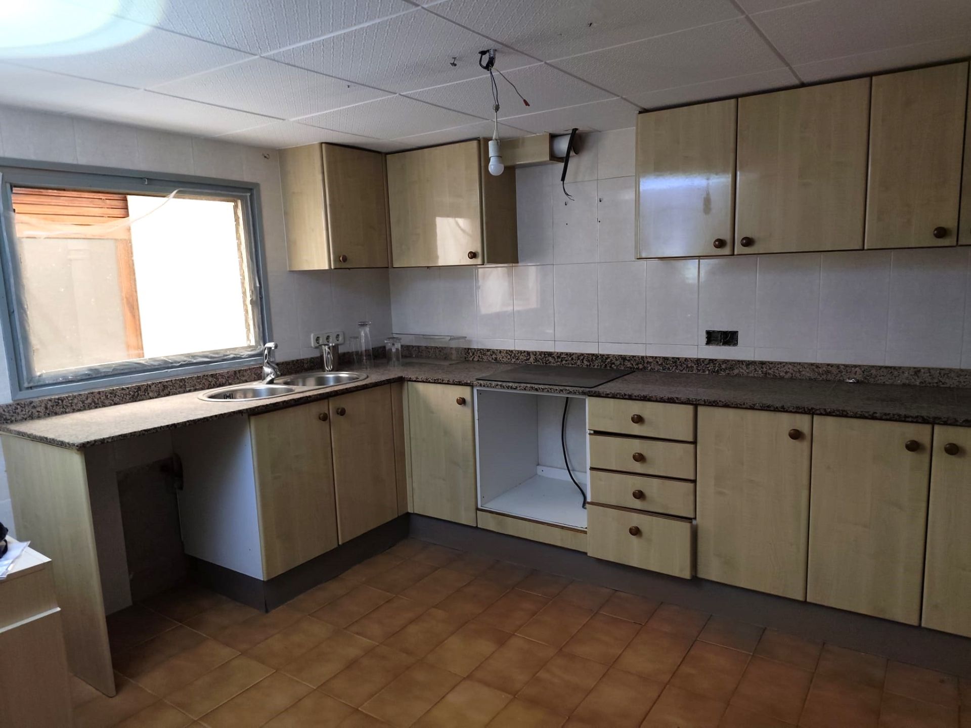 Kitchen of Single-family semi-detached for sale in Puigdàlber  with Terrace, Storage room and Balcony